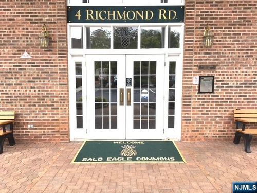 4 Richmond Rd, West Milford, NJ, 07480-1997 | Card Image