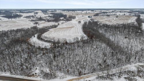 8527 Nelson Rd, READSTOWN, WI, 54652-8050 | Card Image