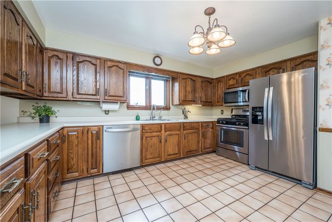 458 Rosslyn Ave, House other with 4 bedrooms, 2 bathrooms and 1 parking in Springdale PA | Image 15