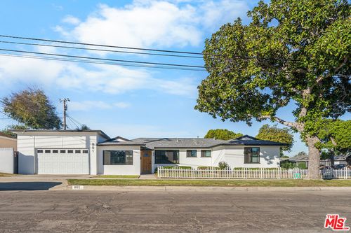 801 S Courtney Ave, Fullerton, CA, 92833-3653 | Card Image