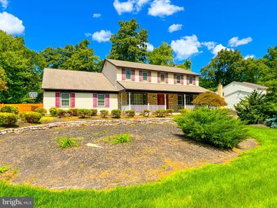 2095 Buckingham Drive, House other with 4 bedrooms, 2 bathrooms and null parking in JAMISON PA | Image 2