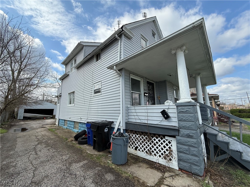 Residential Income in Cleveland 2