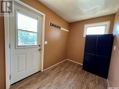 82 3 Ave, House other with 2 bedrooms, 2 bathrooms and null parking in Central Butte SK | Image 2