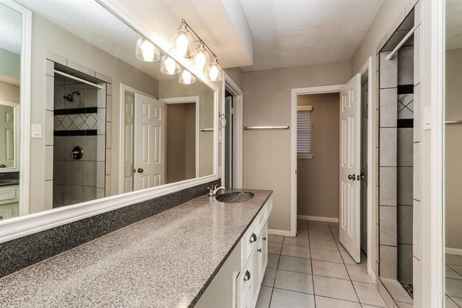 488 Stephen F Austin Dr, House other with 4 bedrooms, 3 bathrooms and 2 parking in Conroe TX | Image 13