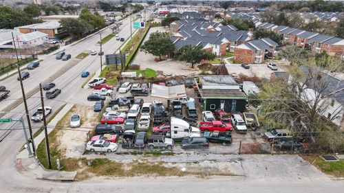 602 E Little York Rd, Houston, TX, 77076-1625 | Card Image