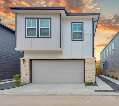 4208 Lyons Fall Ln, Houston, TX, 77080-1135 | Card Image