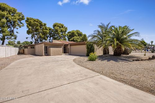 150 W Tam Oshanter Dr, Phoenix, AZ, 85023-6213 | Card Image