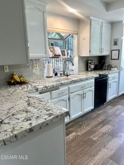5422 Isabella Ct, Agoura Hills, CA, 91301-5206 | Card Image