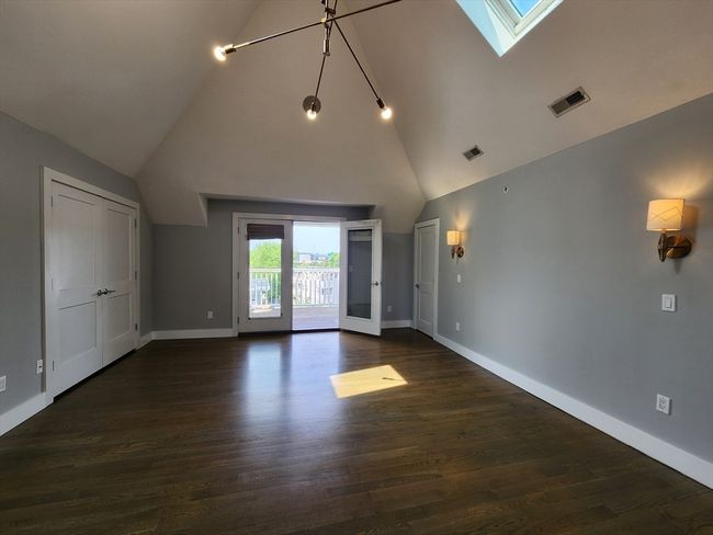 APT-3 - 84 Romsey St, Condo with 3 bedrooms, 2 bathrooms and 2 parking in Boston MA | Image 16