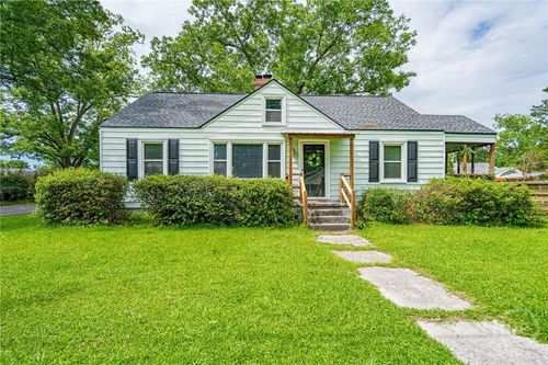 177 E Burkhalter St, Pembroke, GA, 31321-4371 | Card Image