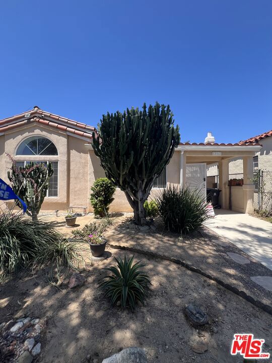 Residential in Los Angeles 3