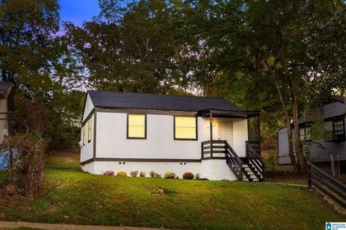 6605 Tensaw Ct, Fairfield, AL, 35064-1133 | Card Image