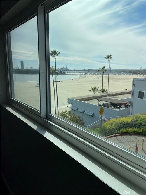 apt-52-1200 E Ocean Blvd, Long Beach, CA, 90802-5827 | Card Image