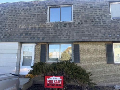1822 Mactavish Unit 4 Court, Rawlins, WY, 82301 | Card Image