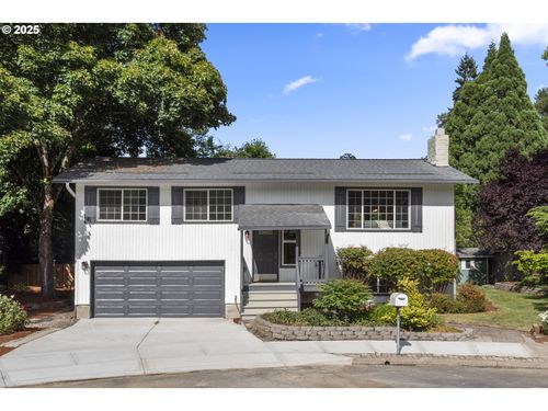 18478 Rose Ct, West Linn, OR, 97068-1129 | Card Image