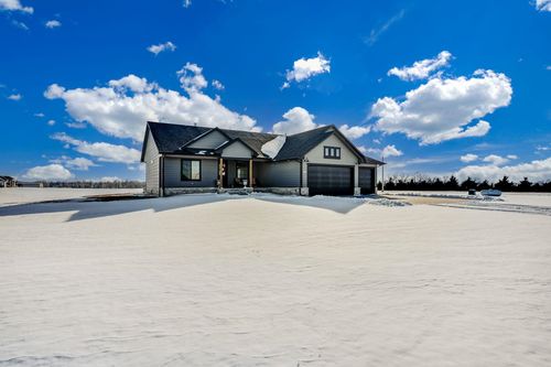 18311 W Highview Dr, Goddard, KS, 67052-7706 | Card Image