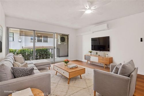 6-465 S Hudson Avenue, Pasadena, CA, 91101 | Card Image