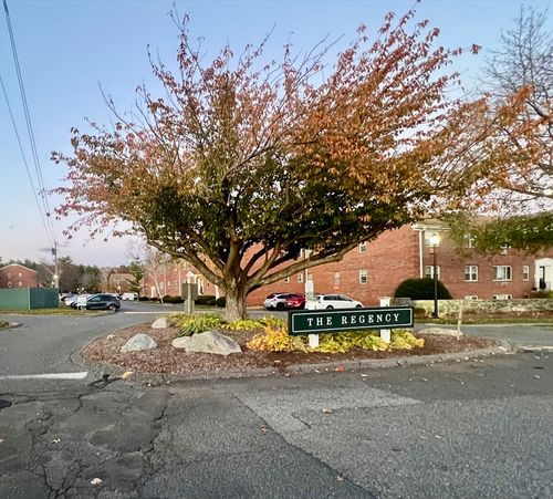 192-192 Regency Park Dr, Agawam, MA, 01001-2261 | Card Image