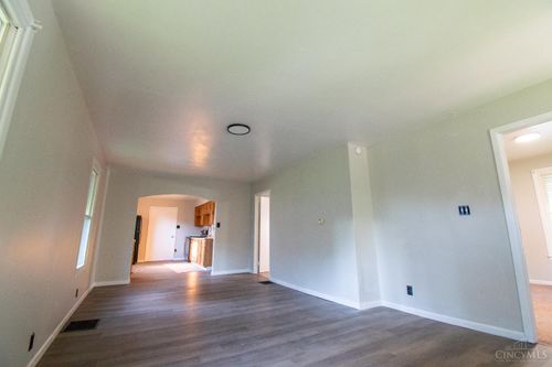 1708 Lawn Ave, Middletown, OH, 45044-5962 | Card Image