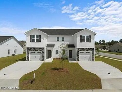 b-4400 Laurel Ridge Drive, Greenville, NC, 27834 | Card Image