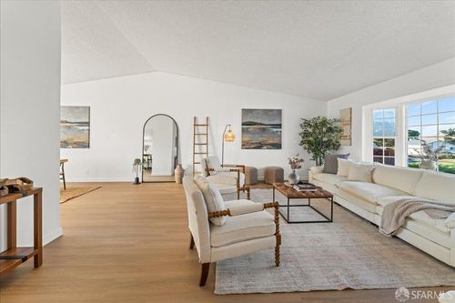 179 Elderberry Ct, Hercules, CA, 94547-1127 | Card Image