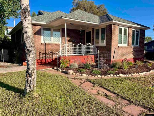 200 Sweetwater St, Lander, WY, 82520-3346 | Card Image