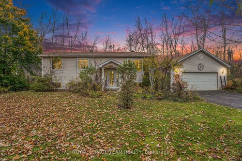 4 Black Walnut Rd, Kemptville, ON, K0G1J0 | Card Image