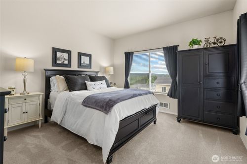 unit-104-14519 1st Ln Ne, Duvall, WA, 98019-6457 | Card Image