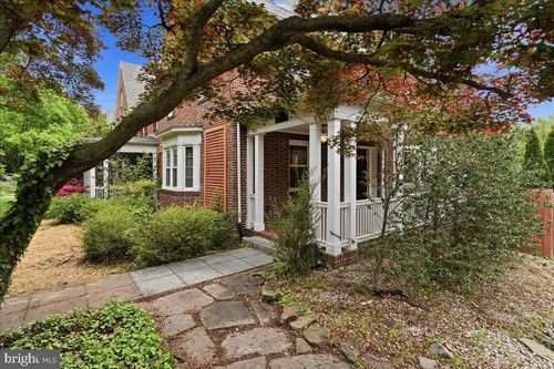 532 W University Pkwy, BALTIMORE, MD, 21210-3202 | Card Image