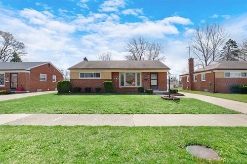 28995 Hathaway St, Livonia, MI, 48150-3117 | Card Image