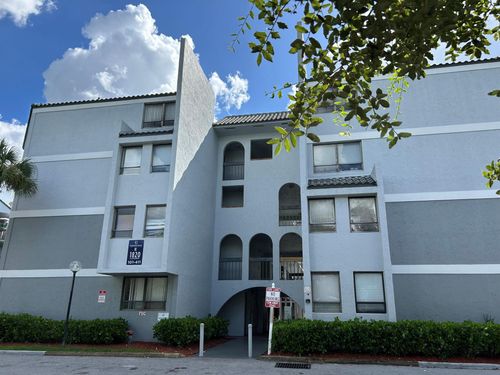 apt-405-1820 N Congress Ave, West Palm Beach, FL, 33401-1678 | Card Image