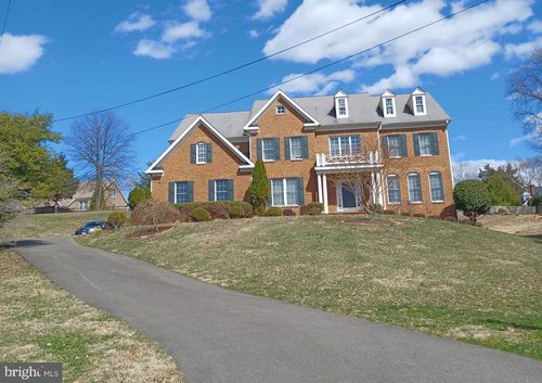 6634 Brawner St, MCLEAN, VA, 22101-4031 | Card Image