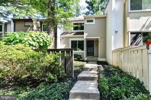 11692 Generation Ct, RESTON, VA, 20191-3028 | Card Image