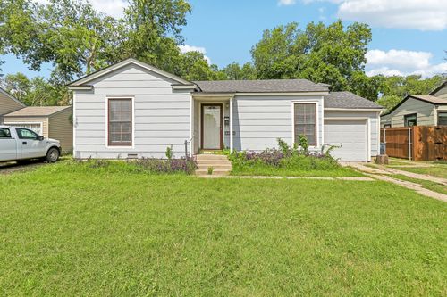 3812 Marks Pl, Fort Worth, TX, 76116-9400 | Card Image
