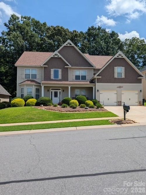 119 Cole Dr, Mooresville, NC, 28115-3669 | Card Image