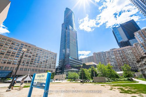 3901-386 Yonge St, Toronto, ON, M5B0A5 | Card Image