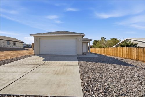 7134 E Rawhide Cir, Kingman, AZ, 86401-8269 | Card Image