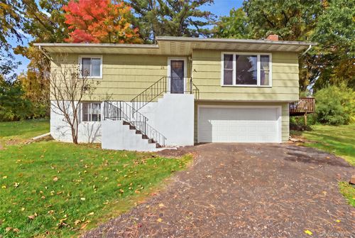 24 Rocky Road, East Fishkill, NY, 12533 | Card Image