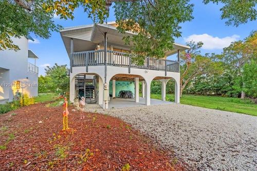 3635 Trade Winds St, Big Pine Key, FL, 33043-6142 | Card Image
