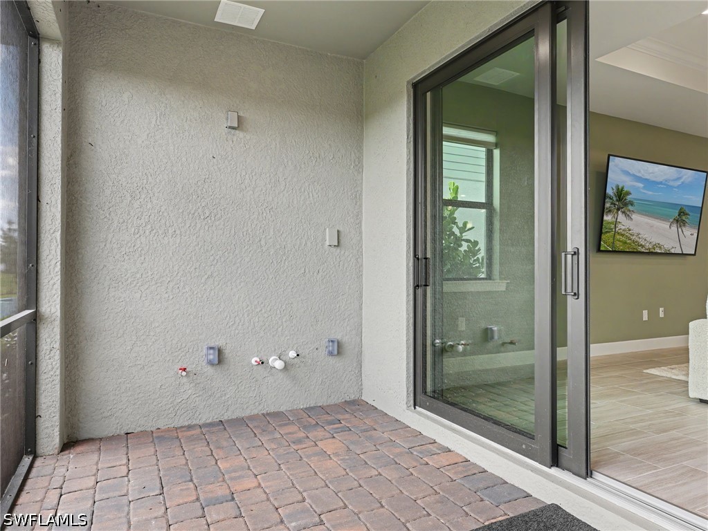 Residential in Estero 3