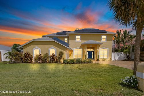 404 Riverview Ln, Melbourne Beach, FL, 32951-2717 | Card Image