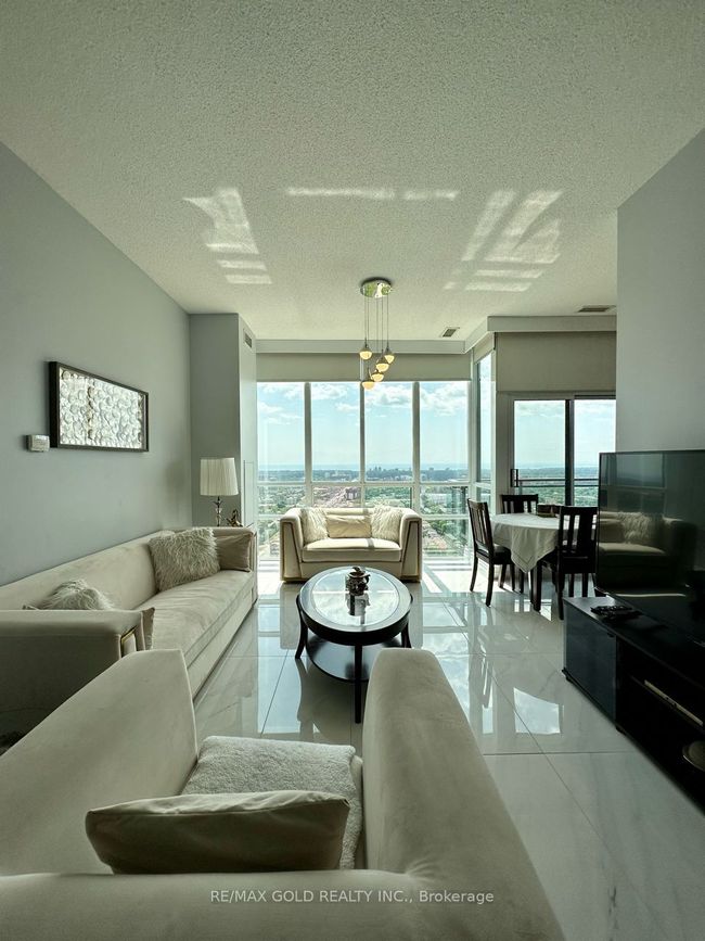 PH03 - 3515 Kariya Dr, Condo with 3 bedrooms, 2 bathrooms and 2 parking in Mississauga ON | Image 4