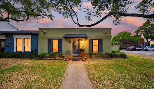 22 Lake Shore Dr, Corpus Christi, TX, 78413-2634 | Card Image