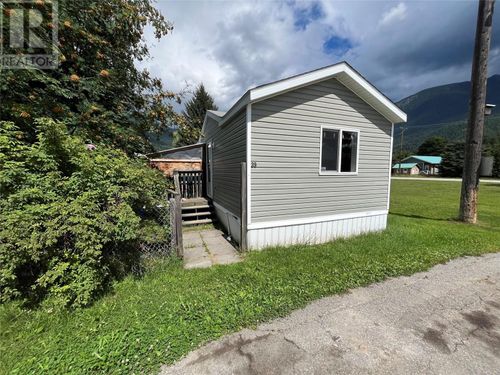 39-310 Humbert St, Revelstoke, BC, V0E2S1 | Card Image