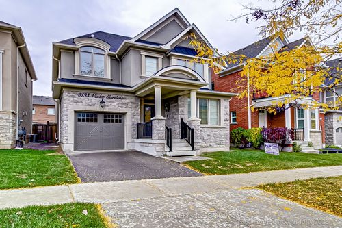 3193 Violet Gdns, Oakville, ON, L6M1L6 | Card Image