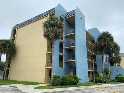 102-2788 Tennis Club Dr, West Palm Beach, FL, 33417-2881 | Card Image