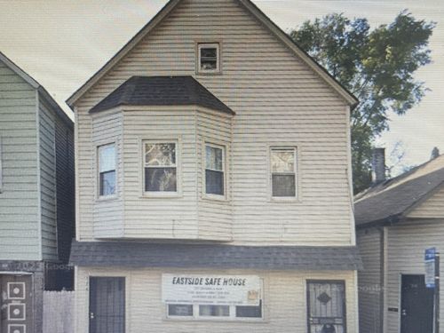 8256 S South Shore Dr, Chicago, IL, 60617-2151 | Card Image