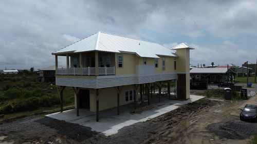 166 Blackberry Ln, Grand Isle, LA, 70358-9766 | Card Image