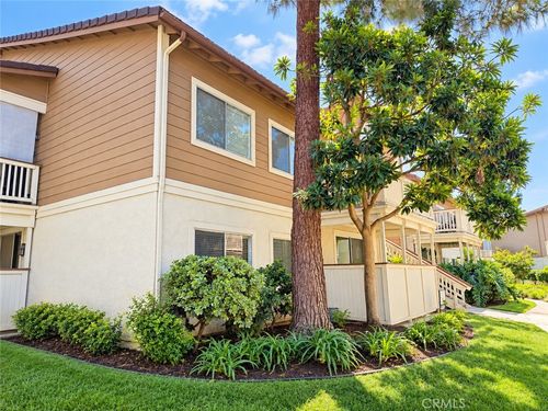 a-2456 Pleasant Way, Thousand Oaks, CA, 91362-3266 | Card Image