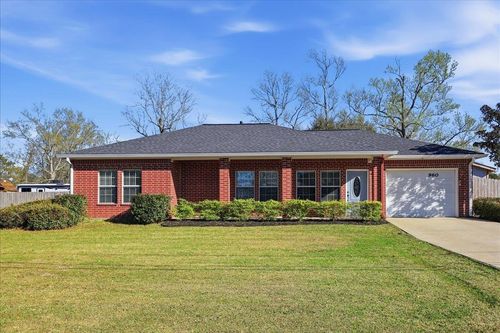 960 Dugas St, Bridge City, TX, 77611-4864 | Card Image